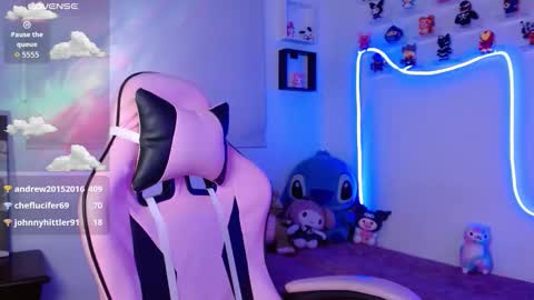 Mila  online show from October 2025 02:28:02 AM