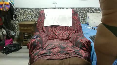 Miilu74 online show from April 2026 10:12:01 PM