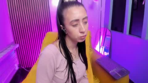 miilu  online show from April 2026 03:54:02 AM