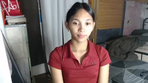 Snapshot of mika_cora chatting on June 2026 10:41:02 AM MIKA online show from June 2026 10:41:02 AM