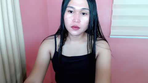 Hi im Avah online show from March 2025 10:13:02 AM