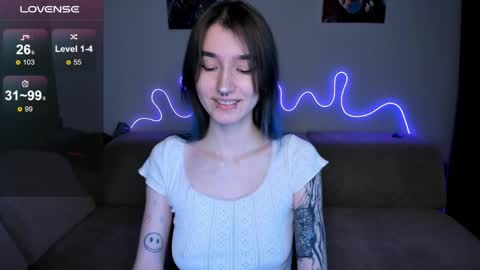 Snapshot of mika_reid chatting on April 2026 09:08:01 AM Mika online show from April 2026 09:08:01 AM
