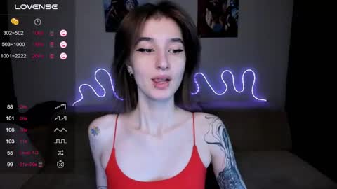 Snapshot of mika_reid chatting on June 2026 10:13:01 AM Mika online show from June 2026 10:13:01 AM