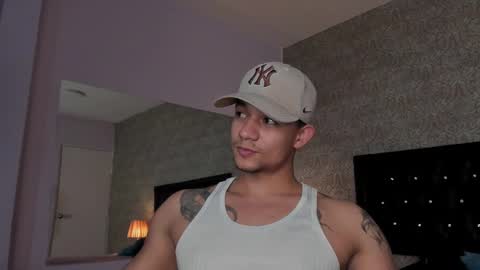 Snapshot of mike2_wills chatting on January 2025 06:38:01 AM Mike2 wills online show from January 2025 06:38:01 AM