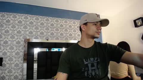 Snapshot of mike2_wills chatting on February 2025 05:37:01 AM Mike2 wills online show from February 2025 05:37:01 AM