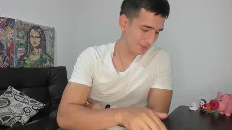 mike3xxx online show from November 2025 02:35:01 AM