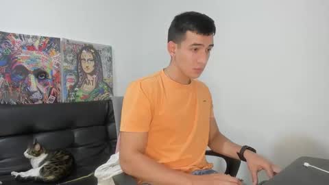 mike3xxx online show from November 2025 08:28:01 AM