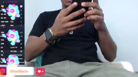 Snapshot of mike_black_22 chatting on June 2026 03:49:02 PM Mike online show from June 2026 03:49:02 PM