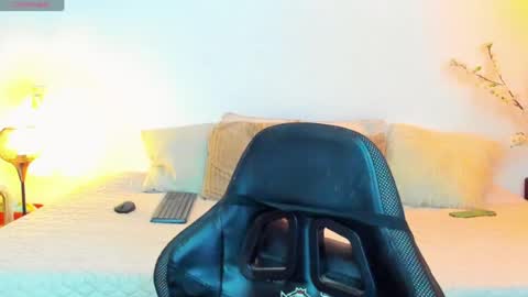 Henry Price online show from July 2026 03:03:02 PM