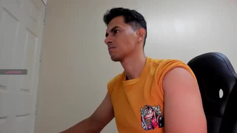 Snapshot of mike_conors chatting on February 2026 02:50:02 AM Mike online show from February 2026 02:50:02 AM