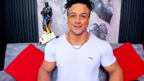   online show from November 2025 09:44:02 AM