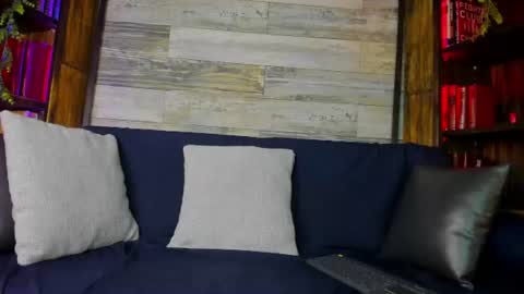  online show from August 2026 09:04:01 AM