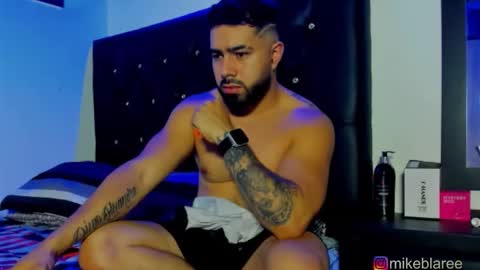 mikeblaree online show from January 2026 07:49:02 PM