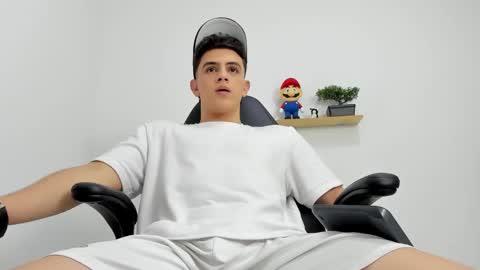 Mike Cooper online show from January 2026 06:22:01 PM