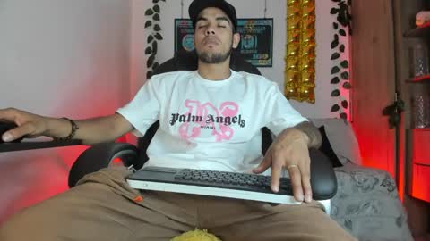 mikee_scooth online show from January 2025 07:10:02 PM