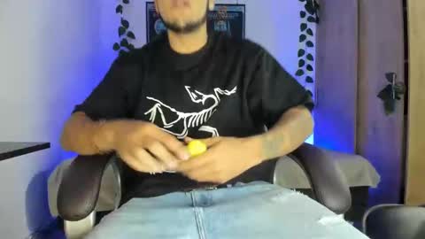 mikee_scooth online show from March 2025 08:34:01 AM