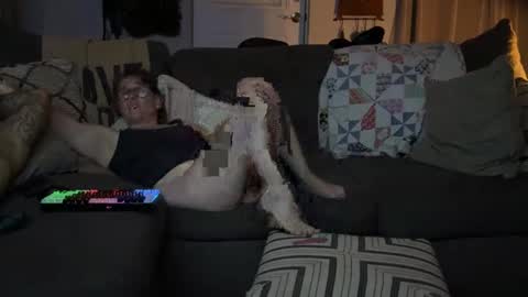 mikehunt247 online show from October 2025 08:22:01 AM