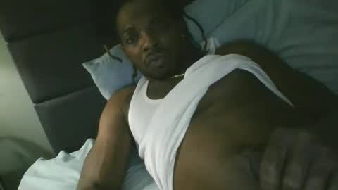 mikelew40402 online show from November 2025 01:27:01 AM