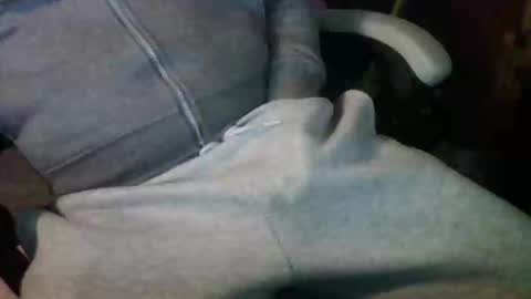 Snapshot of mikeoxnard141 chatting on February 2026 08:57:02 AM mikeoxnard141 online show from February 2026 08:57:02 AM