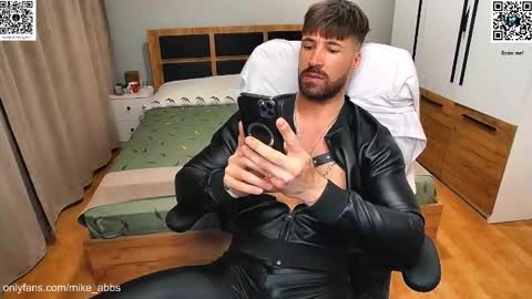 Mike    online show from March 2026 07:53:01 PM