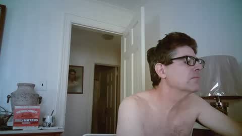 Snapshot of mikewulds chatting on July 2026 02:24:01 PM Mike online show from July 2026 02:24:01 PM