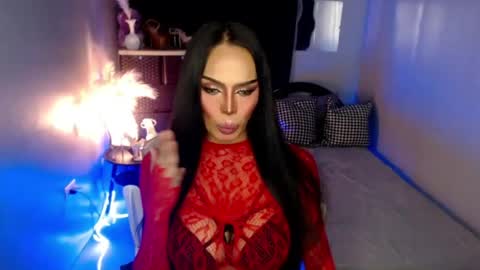 Snapshot of mikeyalawi03 chatting on June 2026 11:25:02 AM Mistress MikeyAlawi online show from June 2026 11:25:02 AM