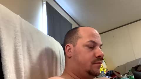 mikeylikesit2222 online show from December 2024 08:38:01 PM