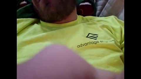 Snapshot of mikeylove92 chatting on February 2025 03:08:01 PM Mikey b online show from February 2025 03:08:01 PM