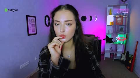 Miki online show from October 2025 11:40:01 AM