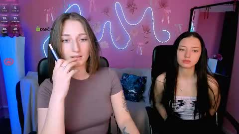 Snapshot of miki_nikki chatting on April 2026 06:05:01 AM Miki online show from April 2026 06:05:01 AM