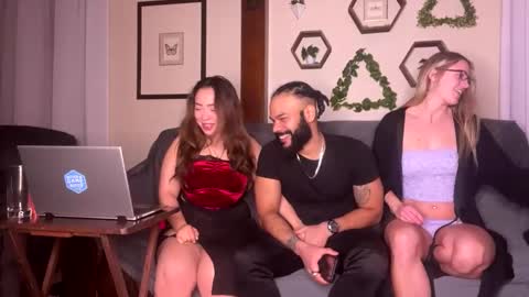 Miko Moon online show from December 2024 05:02:01 AM