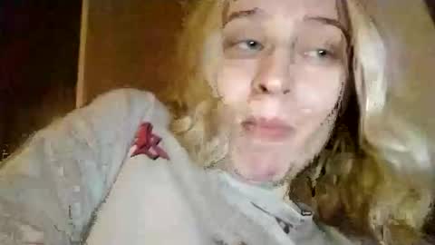 Snapshot of mila_420 chatting on November 2025 03:12:02 PM Mila 420 online show from November 2025 03:12:02 PM