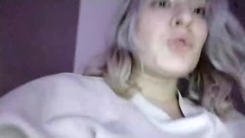 Snapshot of mila_420 chatting on January 2026 05:18:01 PM Mila 420 online show from January 2026 05:18:01 PM