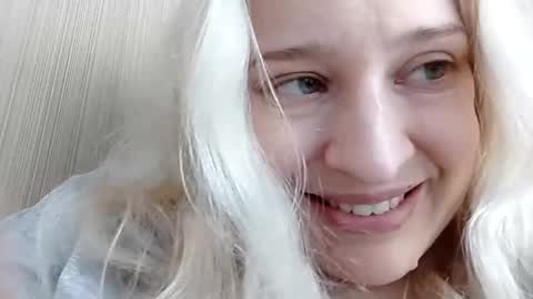 Snapshot of mila_420 chatting on March 2026 10:07:01 AM Mila 420 online show from March 2026 10:07:01 AM