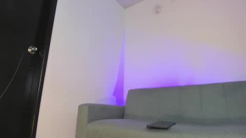 mila  online show from January 2026 09:16:02 PM