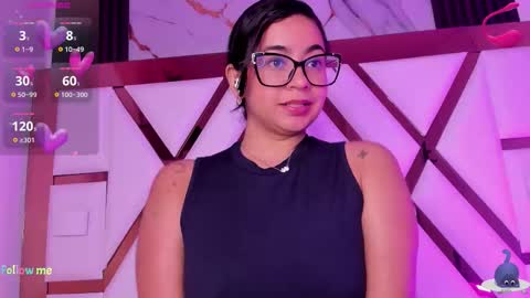 Camila online show from October 2025 07:13:02 PM