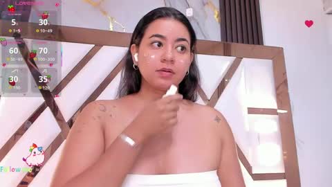 Snapshot of mila_clum chatting on June 2026 07:08:02 PM Camila online show from June 2026 07:08:02 PM