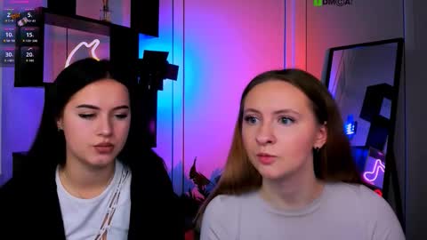 mila_glow online show from November 2025 07:35:01 PM