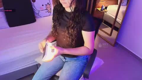 Snapshot of mila_kiitty chatting on June 2026 11:25:02 AM Milena online show from June 2026 11:25:02 AM