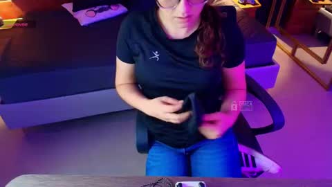 Snapshot of mila_kiitty chatting on July 2026 10:50:01 AM Milena online show from July 2026 10:50:01 AM
