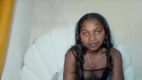 Snapshot of mila_lunah chatting on May 2026 02:36:02 PM mila_lunah online show from May 2026 02:36:02 PM
