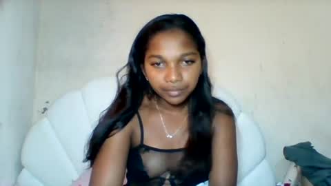 Snapshot of mila_lunah chatting on June 2026 04:59:01 AM mila_lunah online show from June 2026 04:59:01 AM