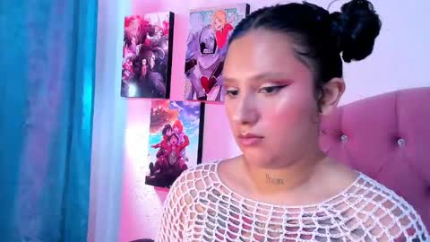 Snapshot of mila_nixon01 chatting on April 2026 05:17:02 PM MILA online show from April 2026 05:17:02 PM