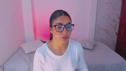 martina online show from March 2026 05:44:01 AM