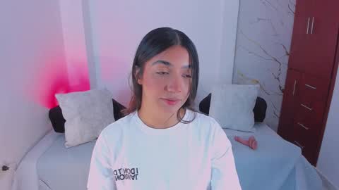 martina online show from March 2026 01:38:01 AM