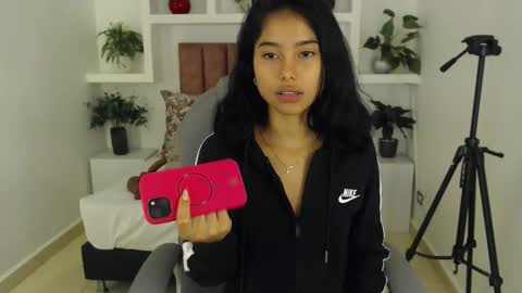 milaa_star online show from February 2026 04:16:02 AM