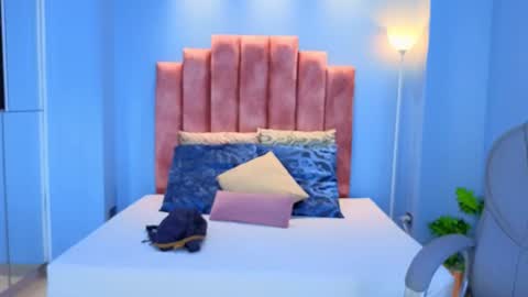 milaa_star online show from June 2026 10:15:01 AM
