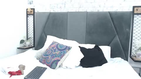 mila online show from February 2025 02:40:01 PM