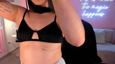 Mila online show from January 2026 12:58:01 AM