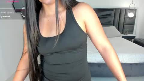 Snapshot of milacoleman chatting on June 2026 02:20:02 AM Mila online show from June 2026 02:20:02 AM